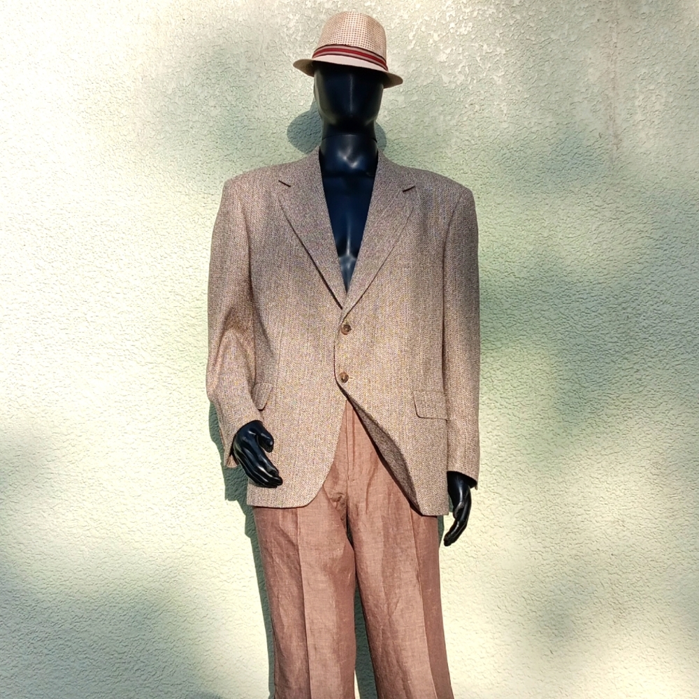 RBM MEN'S VINTAGE PURE SILK LUXURY (2) BUTTON LUXURY BLAZER (MOLDOVA)